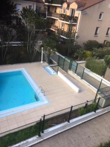 Near Disneyland. Your Location To Enjoy Holidays. Apartment Bussy-Saint-Georges Luaran gambar